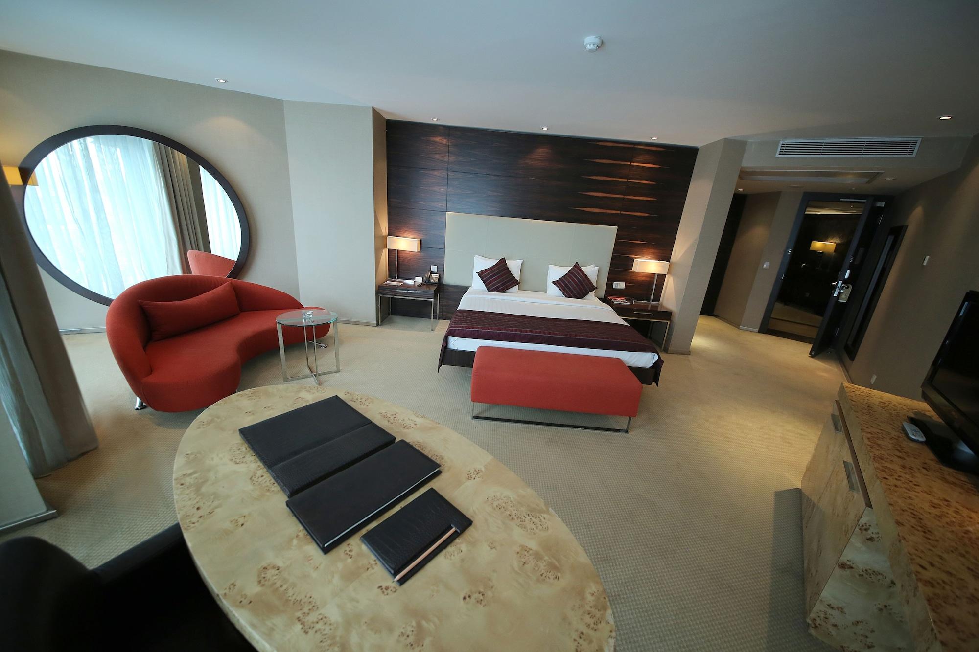 Grand Convention Center Otel 5*