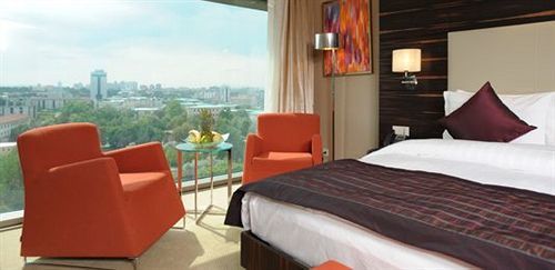 Grand Convention Center 5*